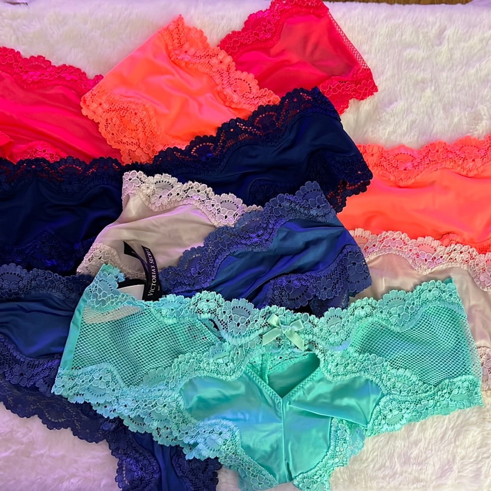 Victoria’s secret lot of six Cheeky lace Panties New Small